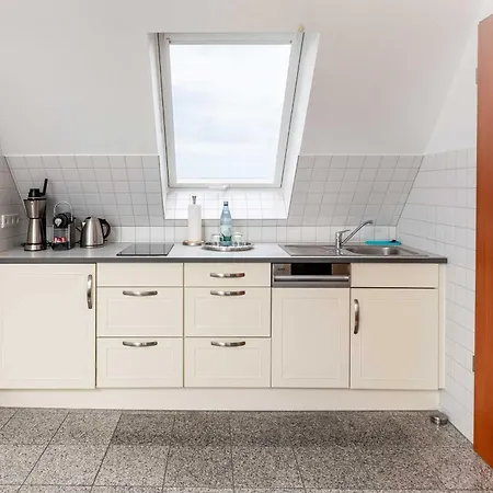 Haus Koebesine 31 아파트 유이스트